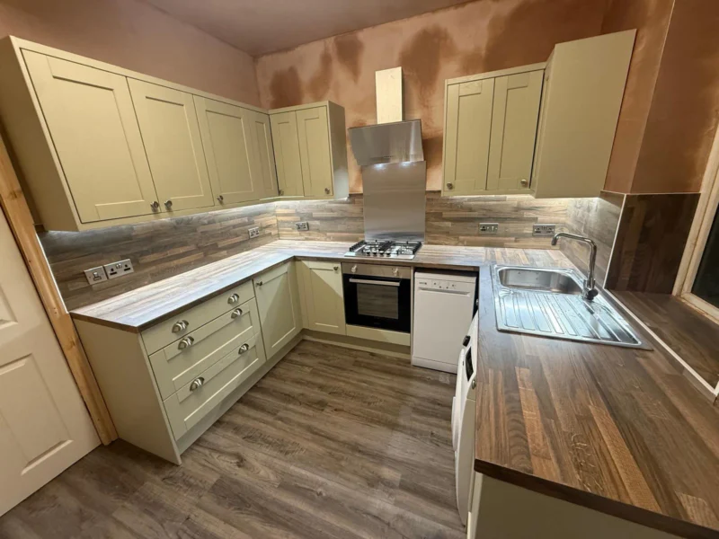 Sage shaker, walnut worktop – kitchen fitted by Cash and Carry Kitchens, Blackpool
